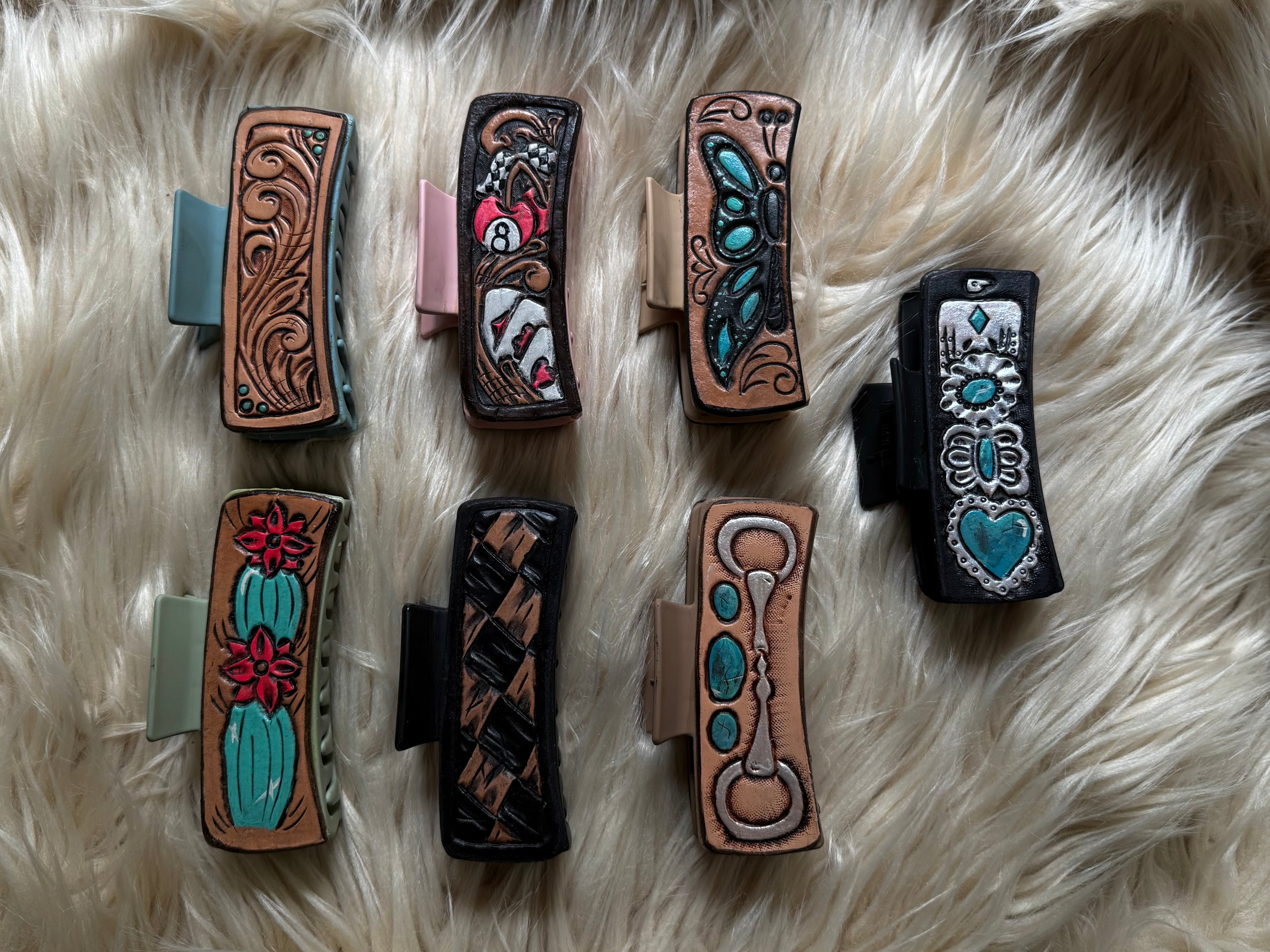 Tooled Claw Clips