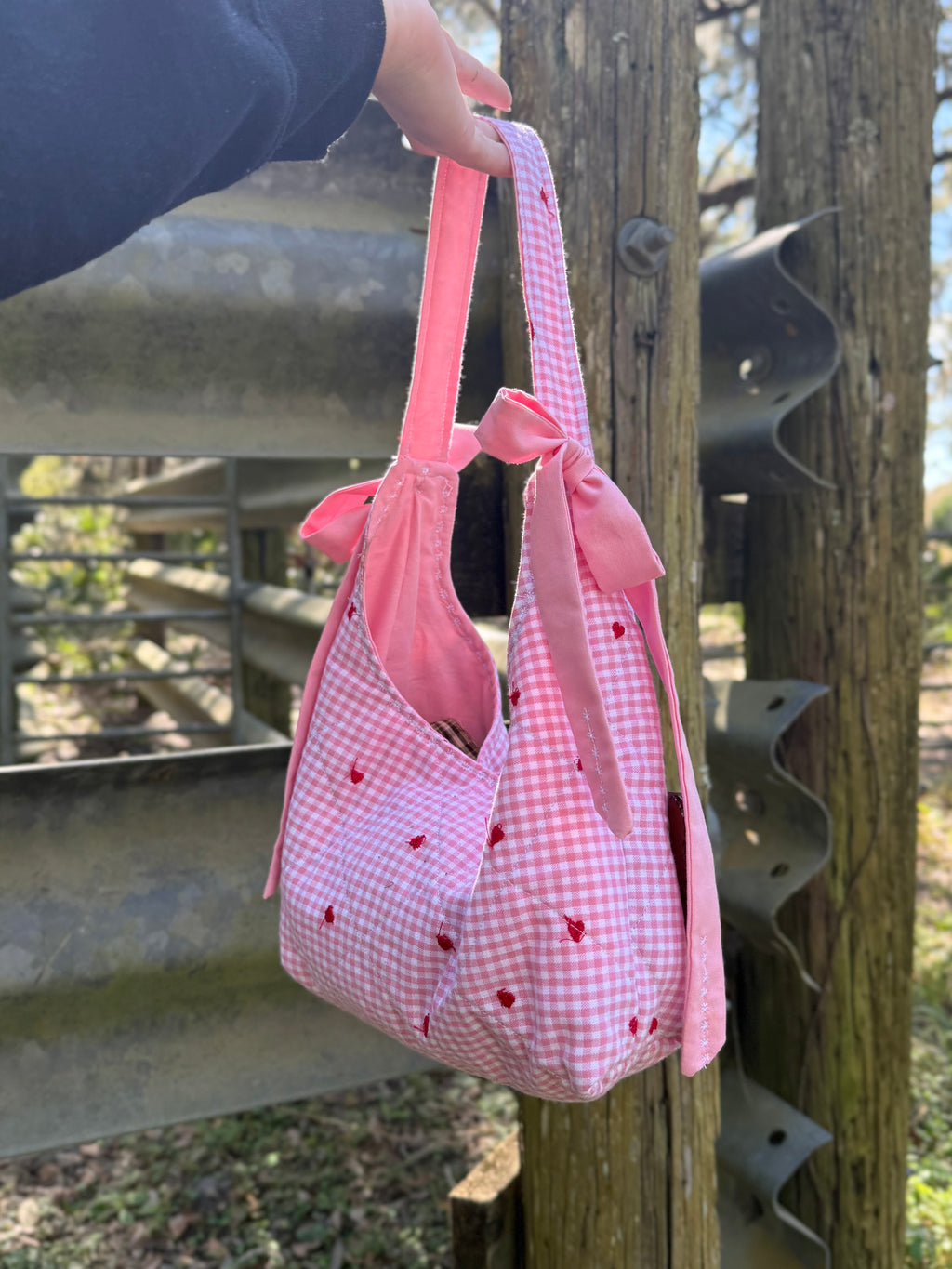 Bow Mini Slouch