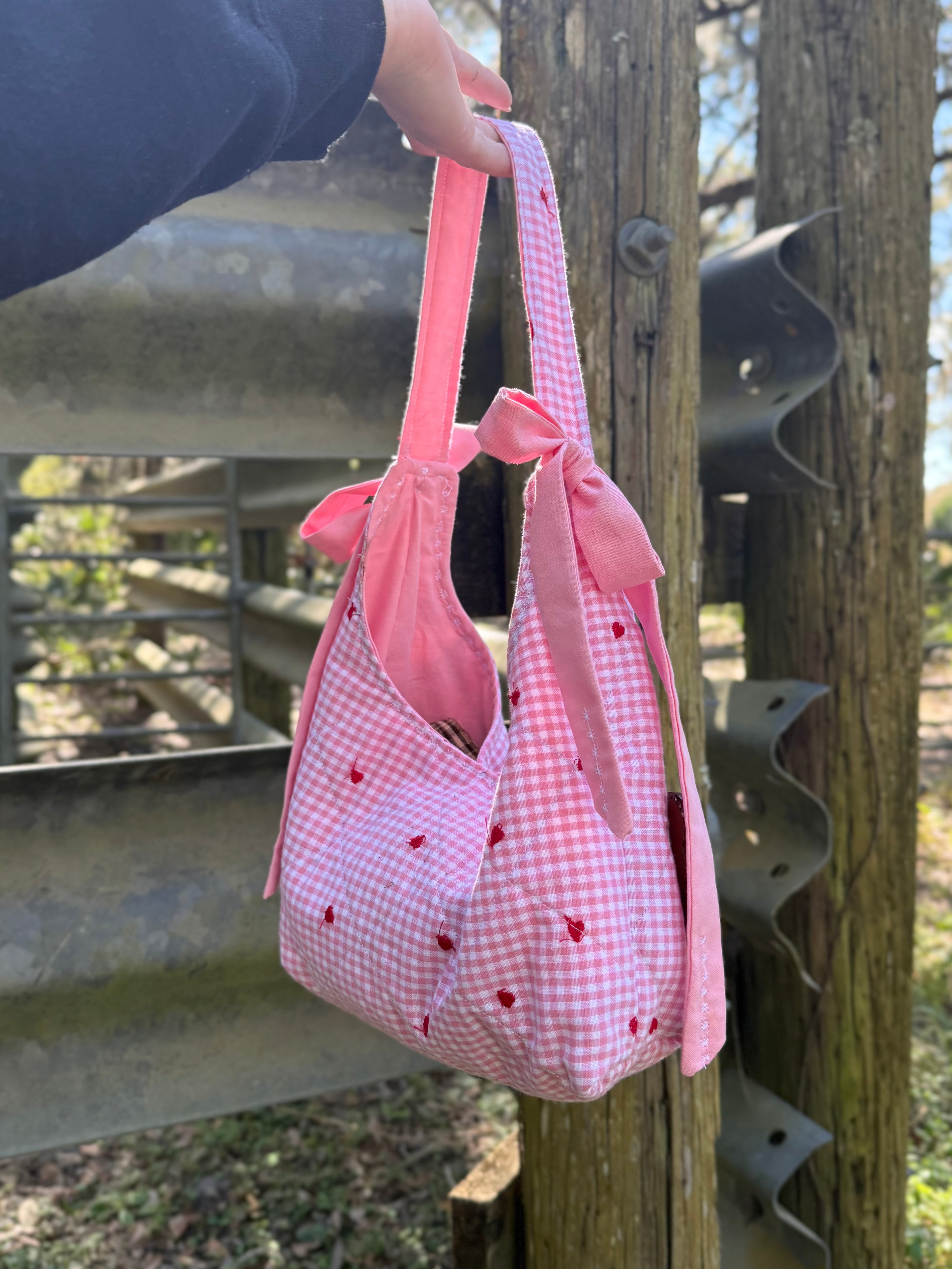 Bow Mini Slouch