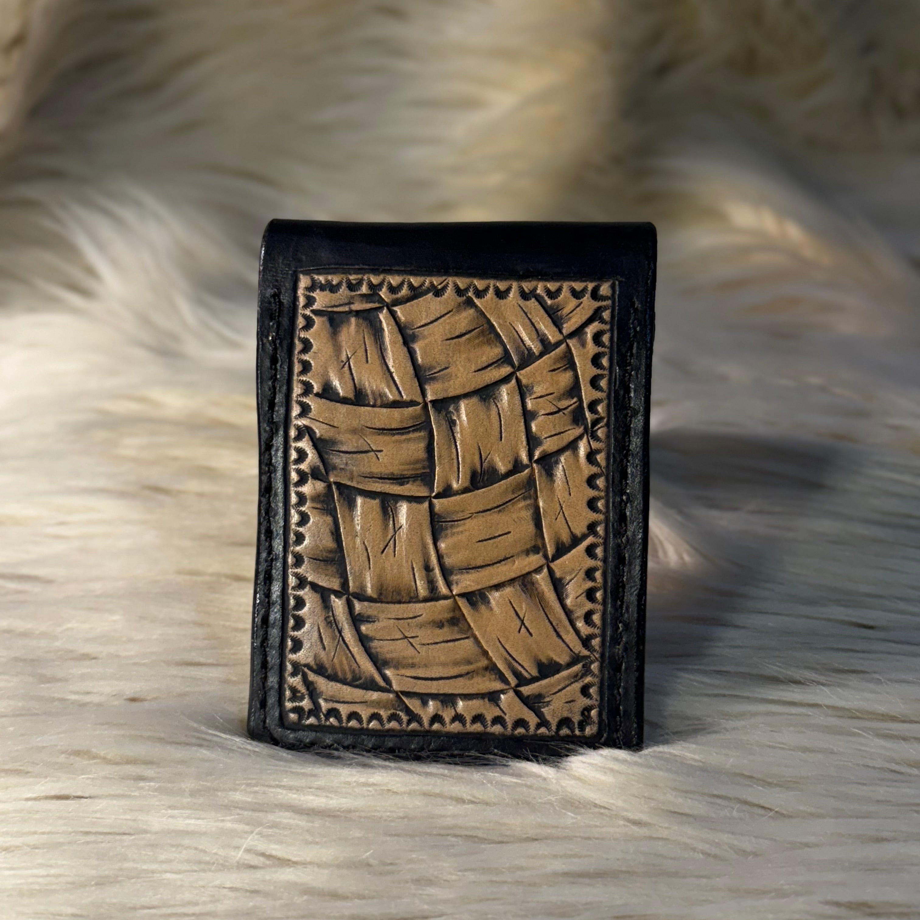 Basketweave Bifold  ￼